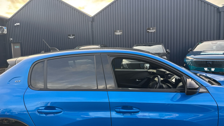 Peugeot 208 1.2 PureTech 100 GT 5dr Petrol Hatchback